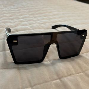 Oversized black sunglasses